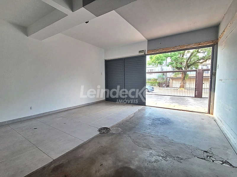 Box para alugar com 13m² no bairro Praia de Belas em Porto Alegre
