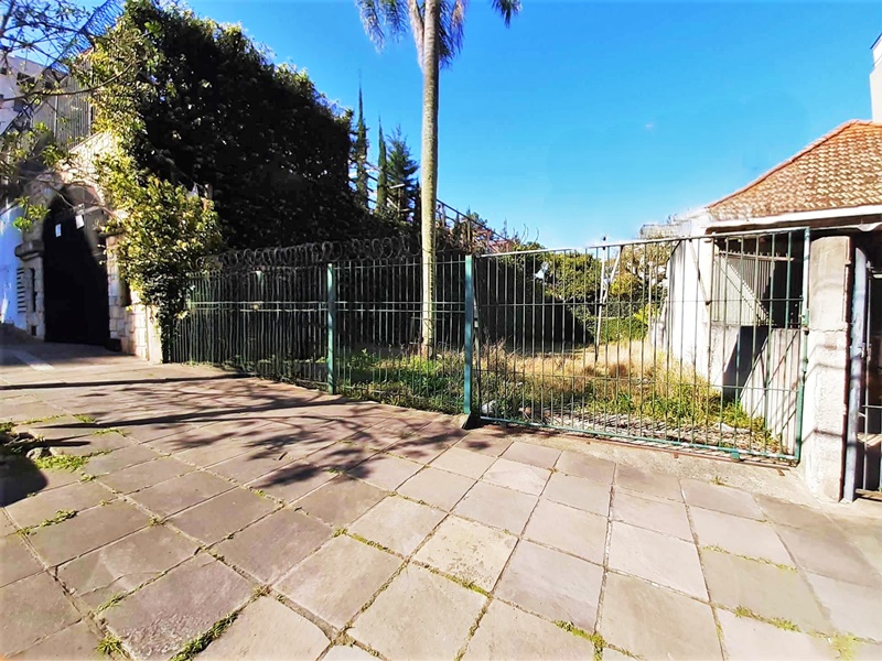 Terreno para alugar com 490m² no bairro Rio Branco em Porto Alegre