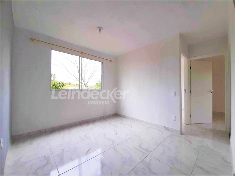 Apartamento para alugar com 42m², 2 dormitórios no bairro Protásio Alves em Porto Alegre