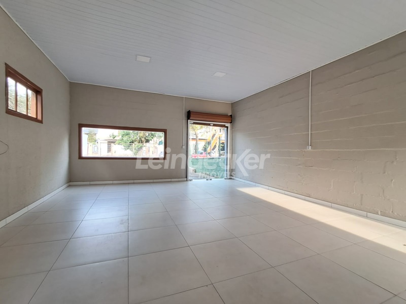 Loja para alugar com 40m², 5 vagas no bairro Passo d'Areia em Porto Alegre
