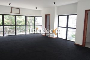 Sala para alugar com 63m², 2 vagas no bairro Petrópolis em Porto Alegre - Foto 2