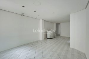 Sala para alugar com 82m² no bairro Centro em Porto Alegre - Foto 4