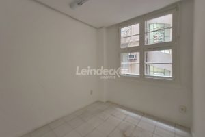 Sala para alugar com 82m² no bairro Centro em Porto Alegre - Foto 6