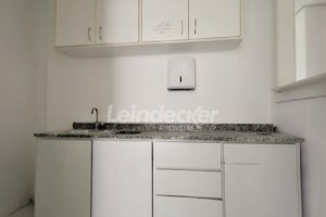 Sala para alugar com 82m² no bairro Centro em Porto Alegre - Foto 14