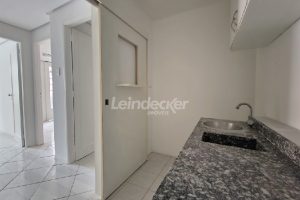 Sala para alugar com 82m² no bairro Centro em Porto Alegre - Foto 15