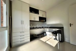 Apartamento para alugar com 61m², 2 dormitórios, 1 vaga no bairro Jardim Lindóia em Porto Alegre - Foto 12