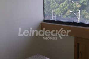 Sala para alugar com 48m² no bairro Menino Deus em Porto Alegre - Foto 9