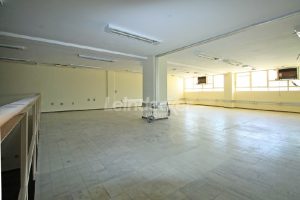 Loja para alugar com 805m², 11 vagas no bairro Partenon em Porto Alegre - Foto 9