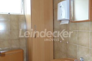 Sala para alugar com 42m² no bairro Floresta em Porto Alegre - Foto 8