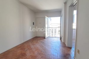 Apartamento para alugar com 60m², 2 dormitórios no bairro Rio Branco em Porto Alegre - Foto 1