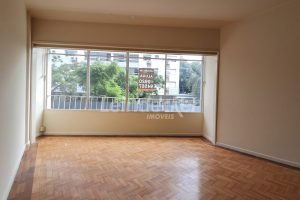 Apartamento para alugar com 150m², 3 dormitórios no bairro Moinhos de Vento em Porto Alegre - Foto 2