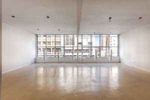 Sala para alugar com 80m² no bairro Independência em Porto Alegre - Foto 1