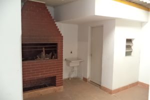 Casa Comercial para alugar com 110m², 2 dormitórios, 10 vagas no bairro Passo d'Areia em Porto Alegre - Foto 11