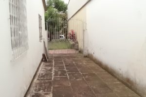 Casa Comercial para alugar com 110m², 2 dormitórios, 10 vagas no bairro Passo d'Areia em Porto Alegre - Foto 12