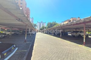 Apartamento para alugar com 73m², 3 dormitórios, 2 vagas no bairro Chácara das Pedras em Porto Alegre - Foto 19