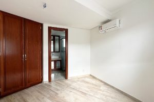 Casa em Condomínio para alugar com 272m², 3 dormitórios, 3 vagas no bairro Praia de Belas em Porto Alegre - Foto 18