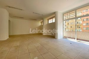 Conjunto para alugar com 821m² no bairro Centro em Porto Alegre - Foto 2