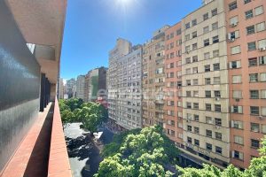 Conjunto para alugar com 821m² no bairro Centro em Porto Alegre - Foto 8