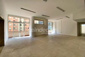 Conjunto para alugar com 821m² no bairro Centro em Porto Alegre - Foto 12