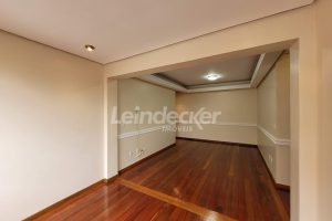 Apartamento para alugar com 72m², 2 dormitórios, 1 vaga no bairro Petrópolis em Porto Alegre - Foto 2