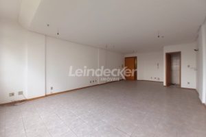 Sala para alugar com 45m², 1 vaga no bairro São Geraldo em Porto Alegre - Foto 1
