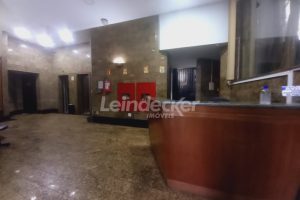 Sala para alugar com 45m², 1 vaga no bairro São Geraldo em Porto Alegre - Foto 4