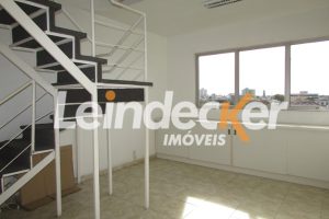 Sala para alugar com 60m² no bairro Floresta em Porto Alegre - Foto 2
