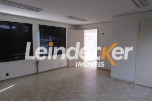Sala para alugar com 60m² no bairro Floresta em Porto Alegre - Foto 7