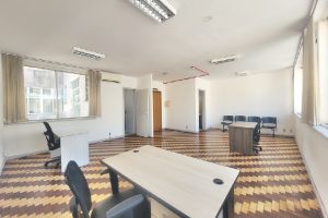 Sala para alugar com 47m² no bairro Centro em Porto Alegre - Foto 3