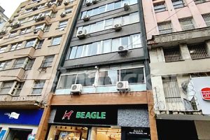 Sala para alugar com 47m² no bairro Centro em Porto Alegre - Foto 9