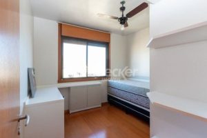 Apartamento para alugar com 110m², 3 dormitórios, 1 vaga no bairro Menino Deus em Porto Alegre - Foto 20