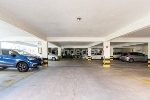 Apartamento para alugar com 110m², 3 dormitórios, 1 vaga no bairro Menino Deus em Porto Alegre - Foto 28