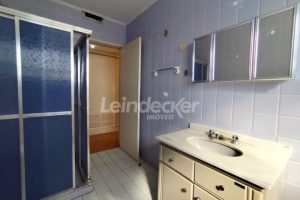 Apartamento para alugar com 130m², 3 dormitórios, 1 vaga no bairro Petrópolis em Porto Alegre - Foto 14