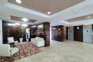 Apartamento para alugar com 130m², 3 dormitórios, 1 vaga no bairro Petrópolis em Porto Alegre - Foto 26