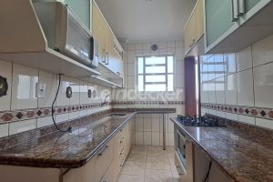 Apartamento para alugar com 86m², 2 dormitórios, 2 vagas no bairro Jardim Botânico em Porto Alegre - Foto 11