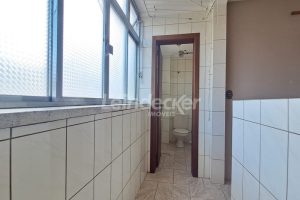 Apartamento para alugar com 86m², 2 dormitórios, 2 vagas no bairro Jardim Botânico em Porto Alegre - Foto 13
