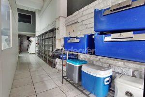 Loja para alugar com 140m², 1 vaga no bairro Vila Jardim em Porto Alegre - Foto 4