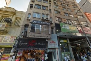 Sala para alugar com 44m² no bairro Centro em Porto Alegre - Foto 1