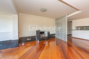 Cobertura para alugar com 302m², 4 dormitórios, 3 vagas no bairro Menino Deus em Porto Alegre - Foto 3