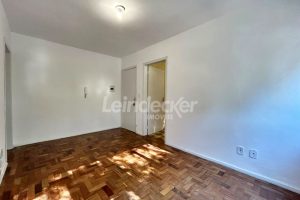 Apartamento para alugar com 60m², 2 dormitórios no bairro Jardim Botânico em Porto Alegre - Foto 2