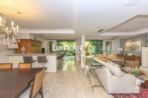Casa em Condomínio para alugar com 500m², 3 dormitórios, 2 vagas no bairro Três Figueiras em Porto Alegre - Foto 3