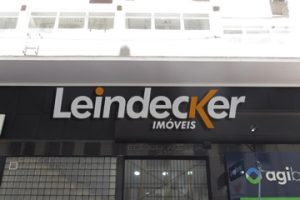 Sala para alugar com 38m² no bairro Centro em Porto Alegre - Foto 1