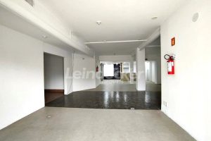 Loja para alugar com 200m², 7 vagas no bairro Santa Cecilia em Porto Alegre - Foto 3