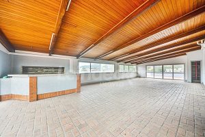 Prédio para alugar com 2.170m² no bairro Jardim Botânico em Porto Alegre - Foto 12