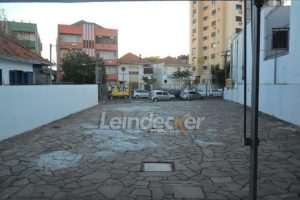 Casa Comercial para alugar com 250m² no bairro Santa Cecilia em Porto Alegre - Foto 2