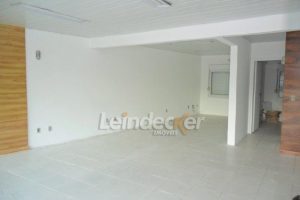 Casa Comercial para alugar com 250m² no bairro Santa Cecilia em Porto Alegre - Foto 4