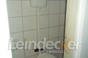 Casa Comercial para alugar com 250m² no bairro Santa Cecilia em Porto Alegre - Foto 12