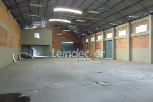 Depósito para alugar com 1.312m² no bairro Navegantes em Porto Alegre - Foto 8