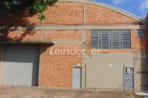 Depósito para alugar com 1.312m² no bairro Navegantes em Porto Alegre - Foto 13