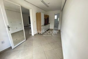 Sala para alugar com 102m² no bairro Floresta em Porto Alegre - Foto 6